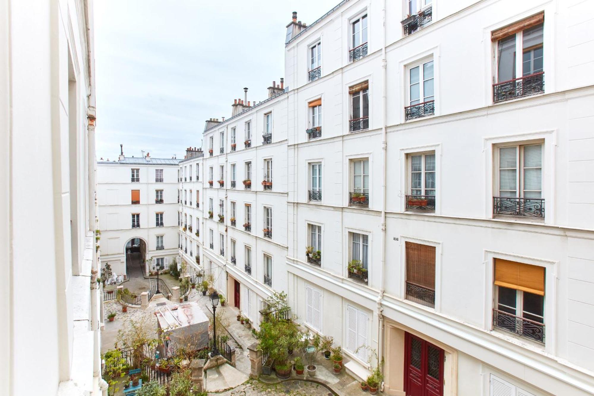 Montmartre 2Br Apartment Parijs Buitenkant foto